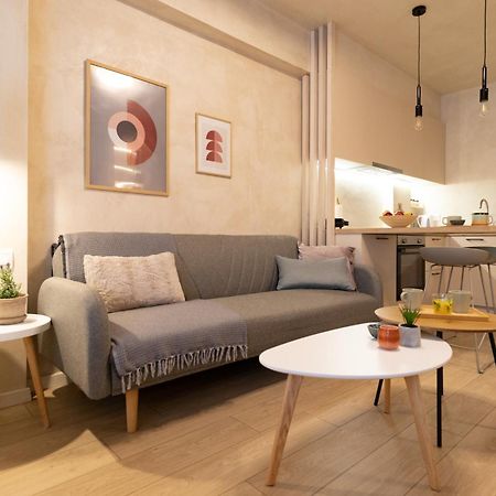 Apo-Zachari Elegant Apartment Larissa Exteriör bild